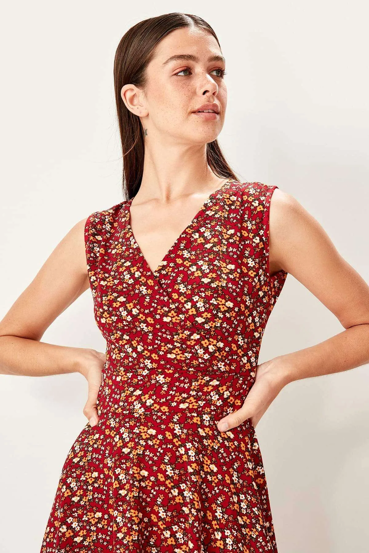 11585 Burgundy Floral Knitted Dress