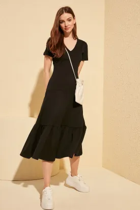 16401 Black Knitted Dress