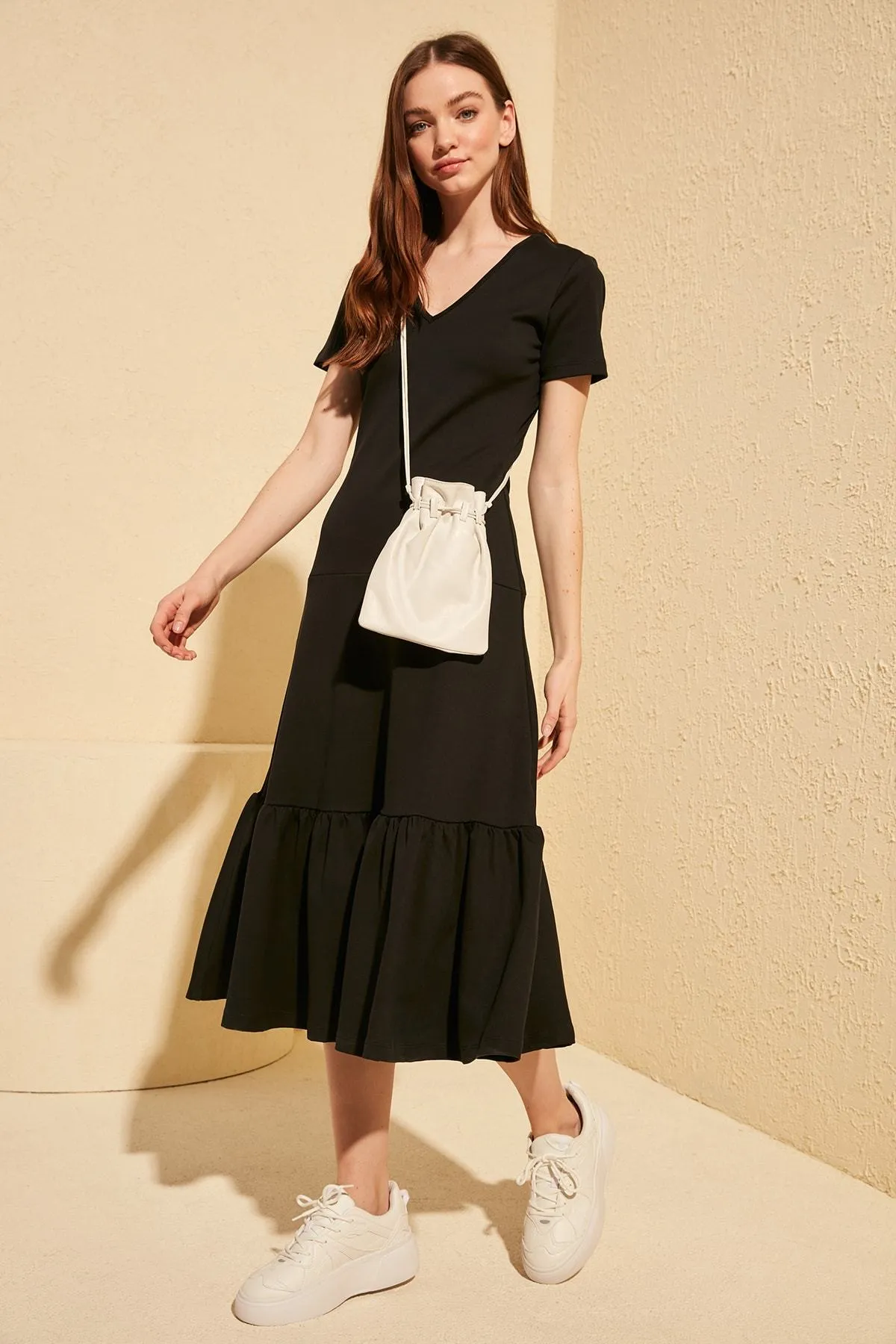 16401 Black Knitted Dress