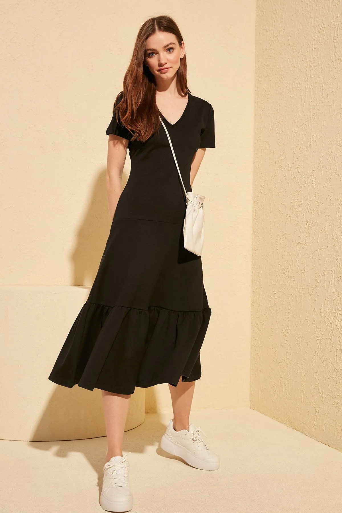 16401 Black Knitted Dress