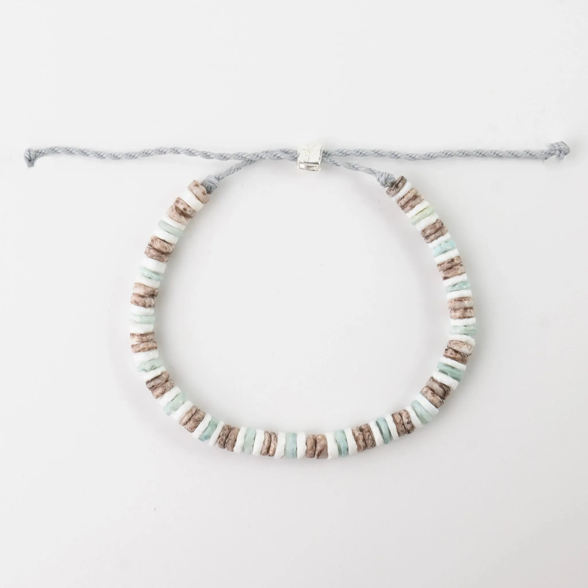 Klayar Puka Shell Bracelet