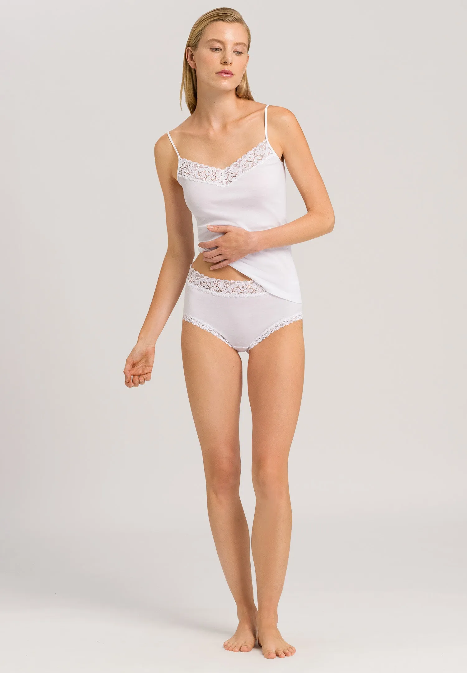 Moments Full Brief | White 71483-101