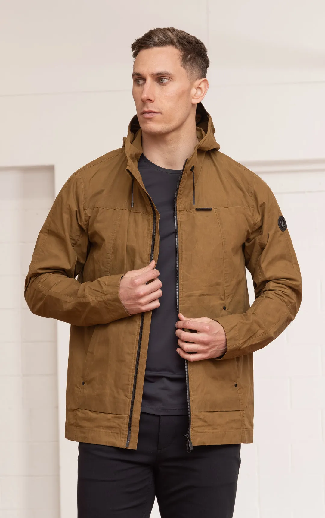 WAXED COTTON HOODED JACKET